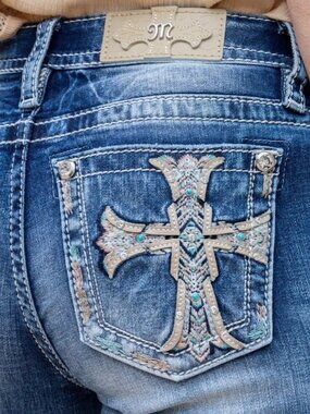 NWT Miss Me Bootcut Jeans Size 29